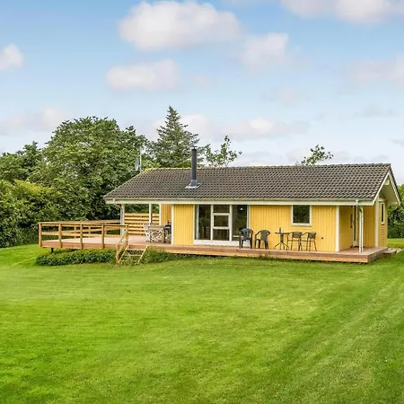 Holiday home Gorgeous In Hurup Thy With Wifi Heltborg